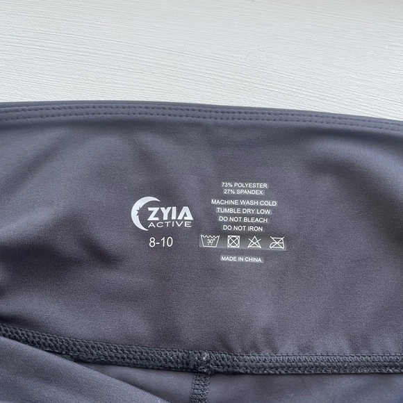 ZYIA Active Black Logo Stripe Light n Tight Hi Rise 7/8 Legging Size 8-10 - Picture 9 of 9